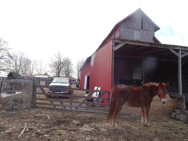 $269,900 | 2480 East State Road 38, New Castle, IN 47362