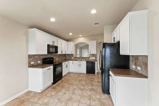 $1,850 | 582 Briggs Drive, New Braunfels, TX 78130