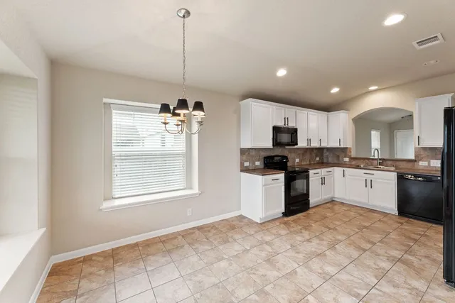 $1,850 | 582 Briggs Drive, New Braunfels, TX 78130