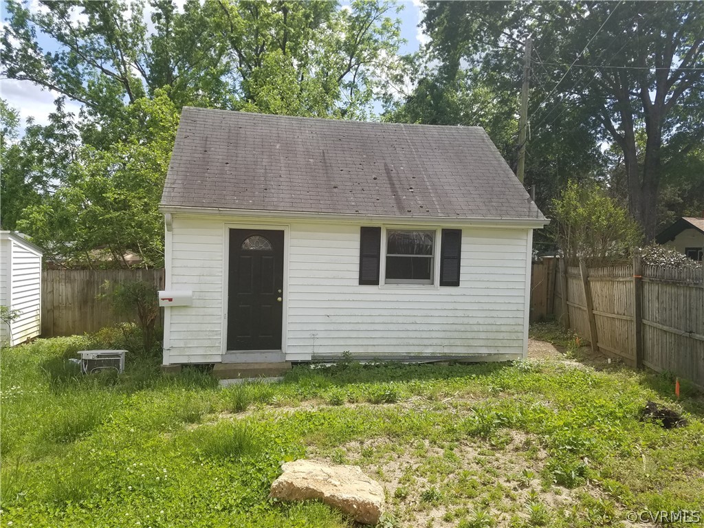 5820 East Rois Road Richmond, VA 23227 - Photo 3 of 4 Gallery Image 3