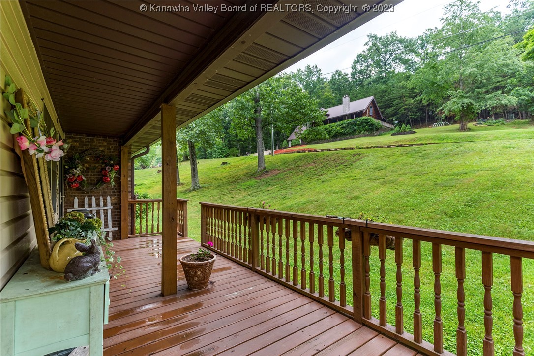 239 Bluelick Road Winfield, WV 25213 - Photo 3 of 36 Gallery Image 3