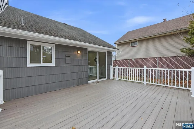 $749,000 | 15 Carol Place, Bloomfield, NJ 07003