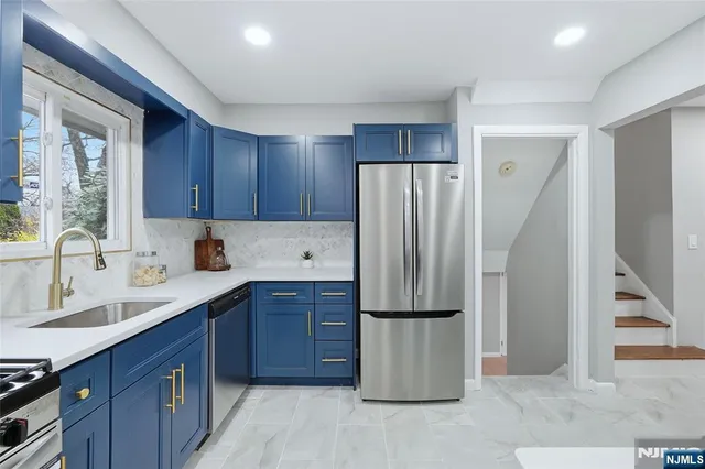 $749,000 | 15 Carol Place, Bloomfield, NJ 07003