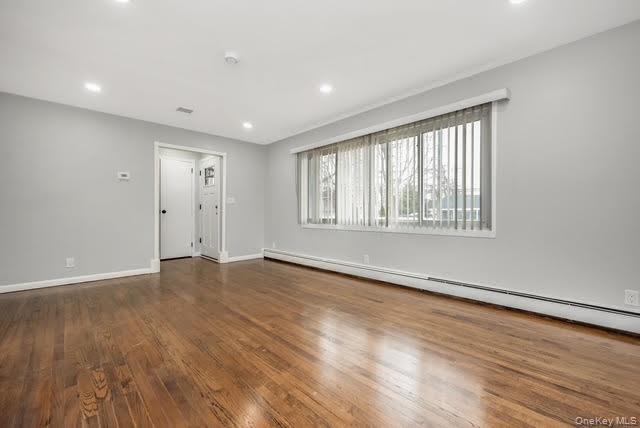 70 East Minerva Road Lindenhurst, NY 11757 - Photo 7 of 23