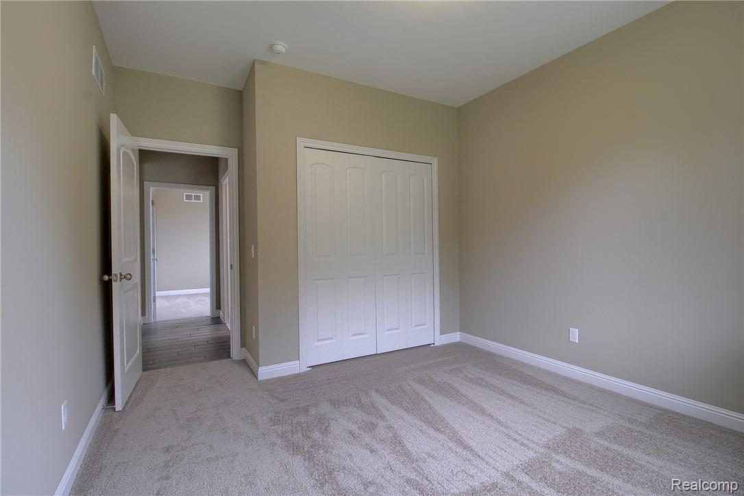 21853 Rio Grande Drive Macomb, MI 48044 - Photo 19 of 31 3rd_Bedroom_2nd_View.jpg