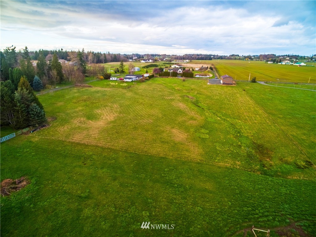 2989 Douglas Road Ferndale, WA 98248 - Photo 18 of 23 Gallery Image 18