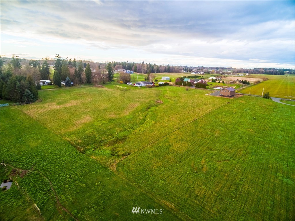 2989 Douglas Road Ferndale, WA 98248 - Photo 20 of 23 Gallery Image 20