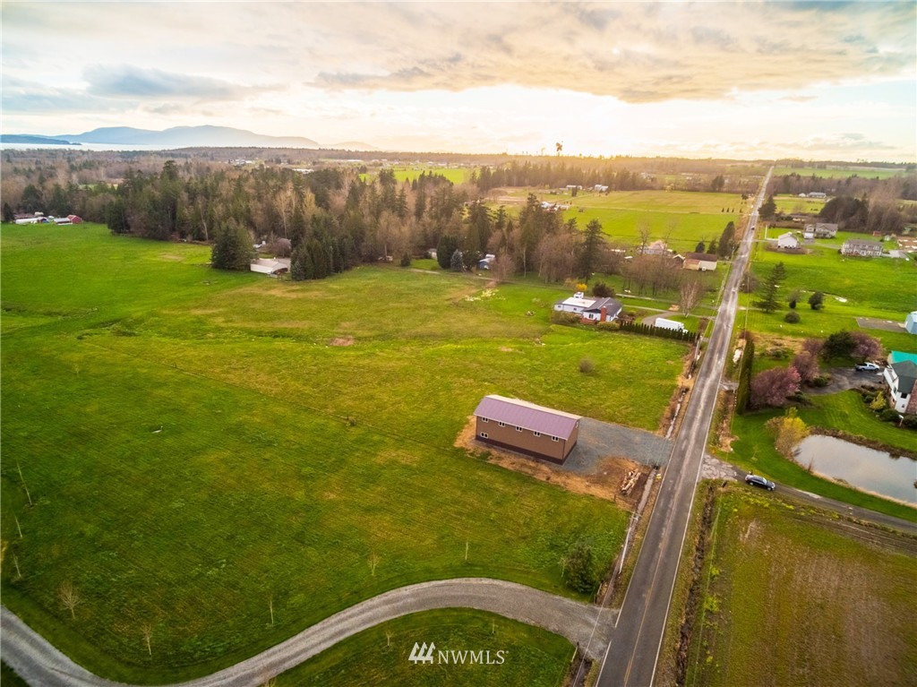 2989 Douglas Road Ferndale, WA 98248 - Photo 6 of 23 Gallery Image 6