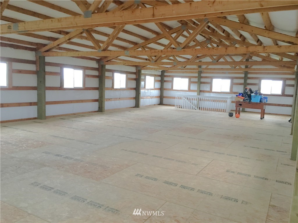 2989 Douglas Road Ferndale, WA 98248 - Photo 10 of 23 Gallery Image 10