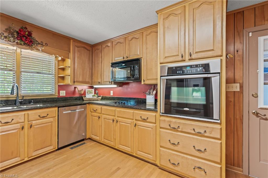 2919 Hoover Hill Road Trinity, NC 27370 - Photo 8 of 50 Plenty of cabinets for storage