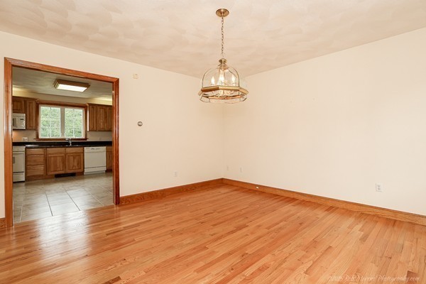 241 High Plain Road Andover, MA 01810 - Photo 11 of 28 Gallery Image 11
