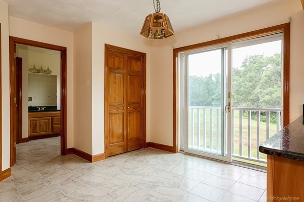 241 High Plain Road Andover, MA 01810 - Photo 8 of 28 Gallery Image 8