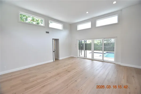 $7,950 | 571 Luzon Avenue, Tampa, FL 33606