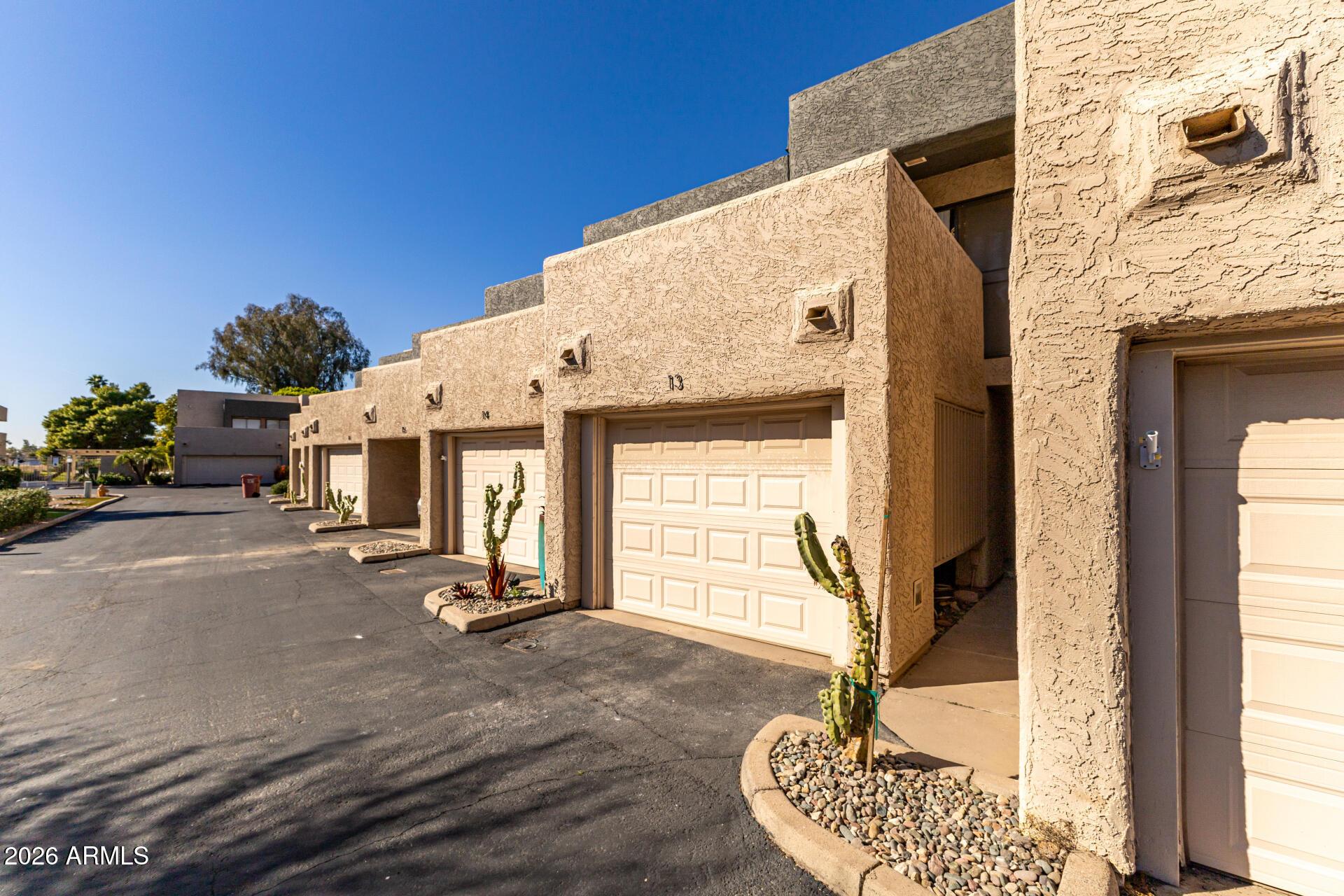 3030 North Hayden Road, Unit 13 Scottsdale, AZ 85251 - Photo 2 of 28 Photo #2