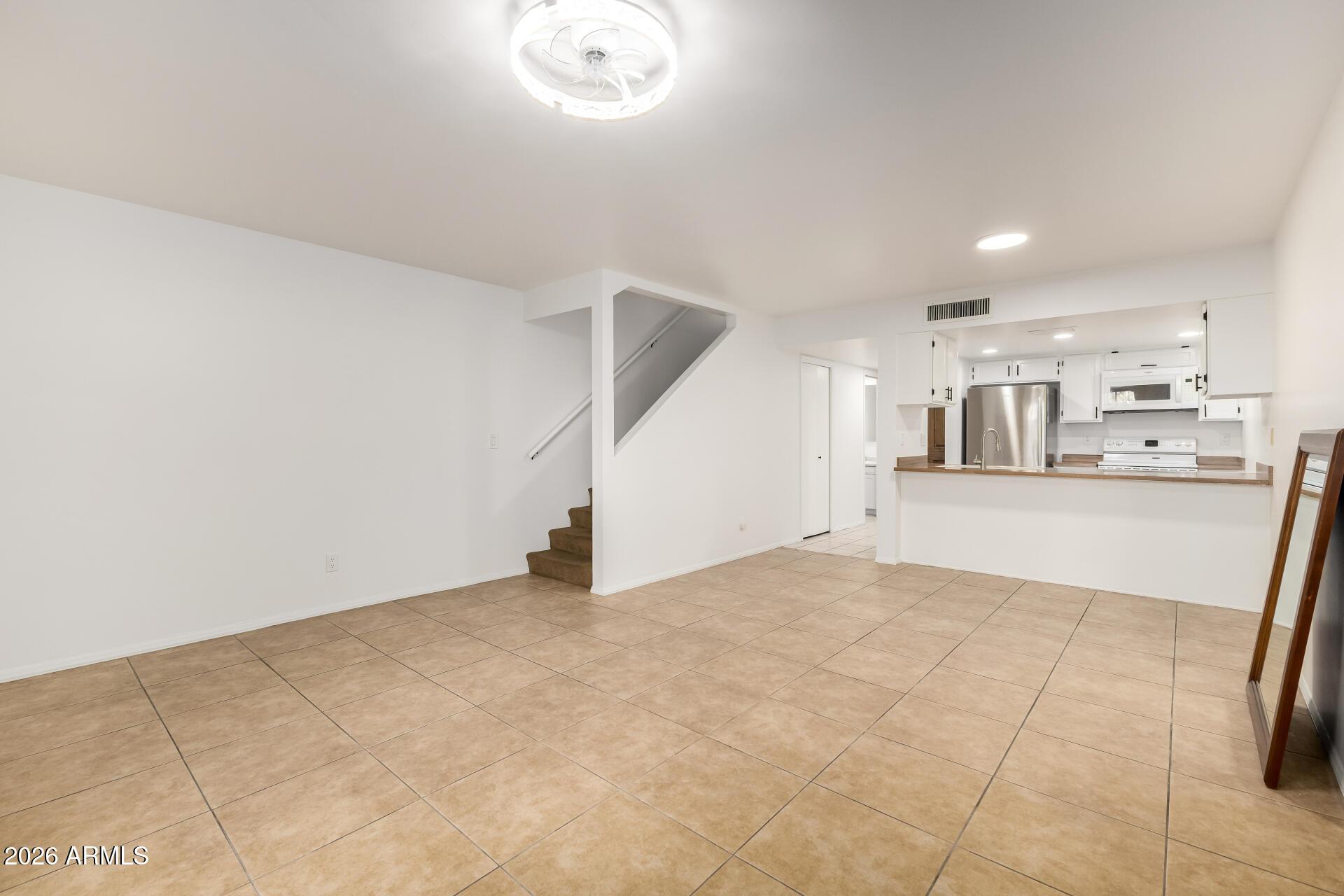 3030 North Hayden Road, Unit 13 Scottsdale, AZ 85251 - Photo 4 of 28 Photo #4