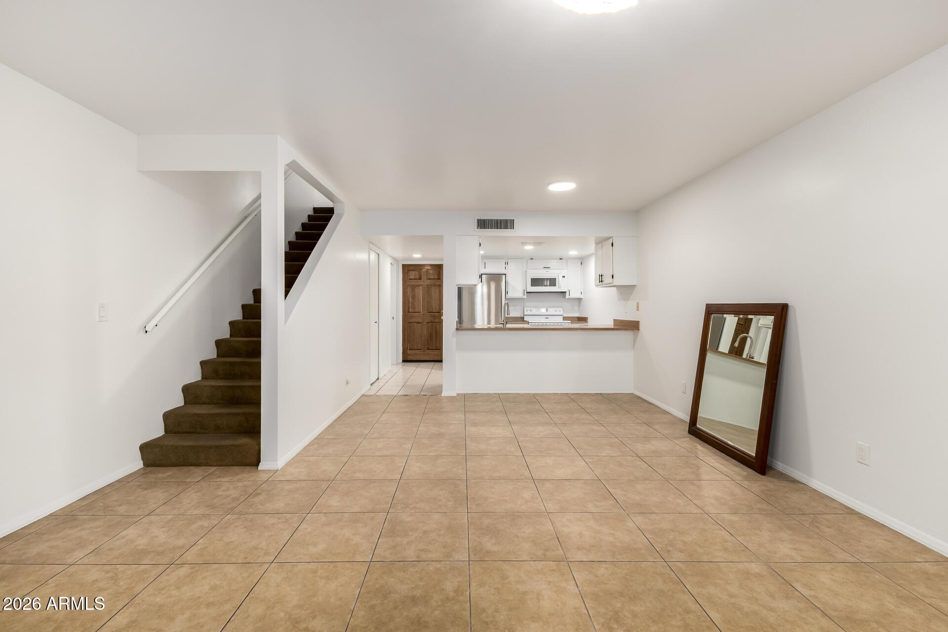 3030 North Hayden Road, Unit 13 Scottsdale, AZ 85251 - Photo 5 of 28 Photo #5