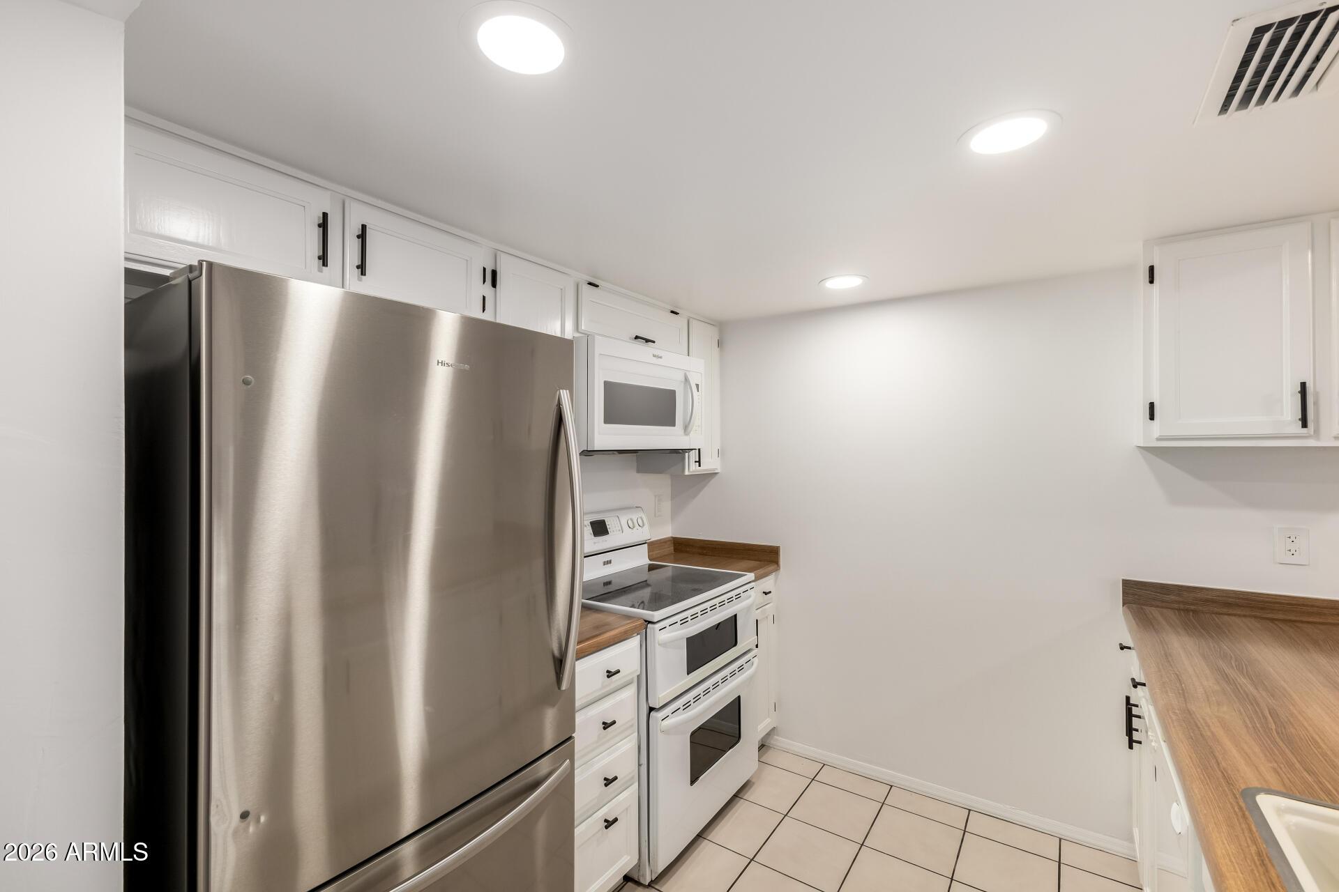 3030 North Hayden Road, Unit 13 Scottsdale, AZ 85251 - Photo 8 of 28 Photo #8
