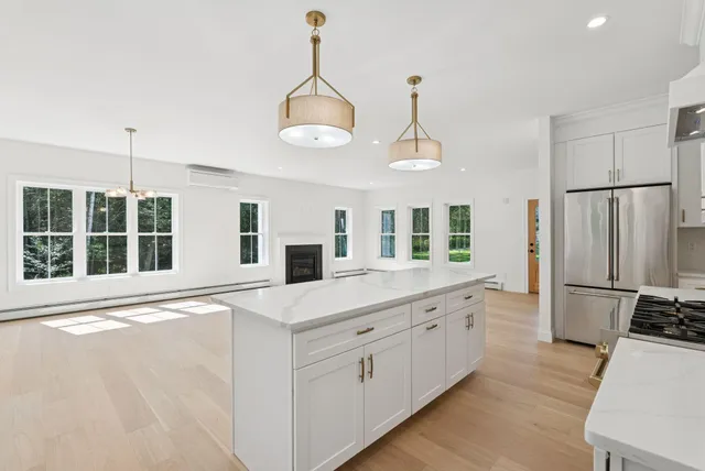 $1,075,000 | 118 Lufkin Road, North Yarmouth, ME 04097