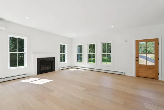 $1,075,000 | 118 Lufkin Road, North Yarmouth, ME 04097