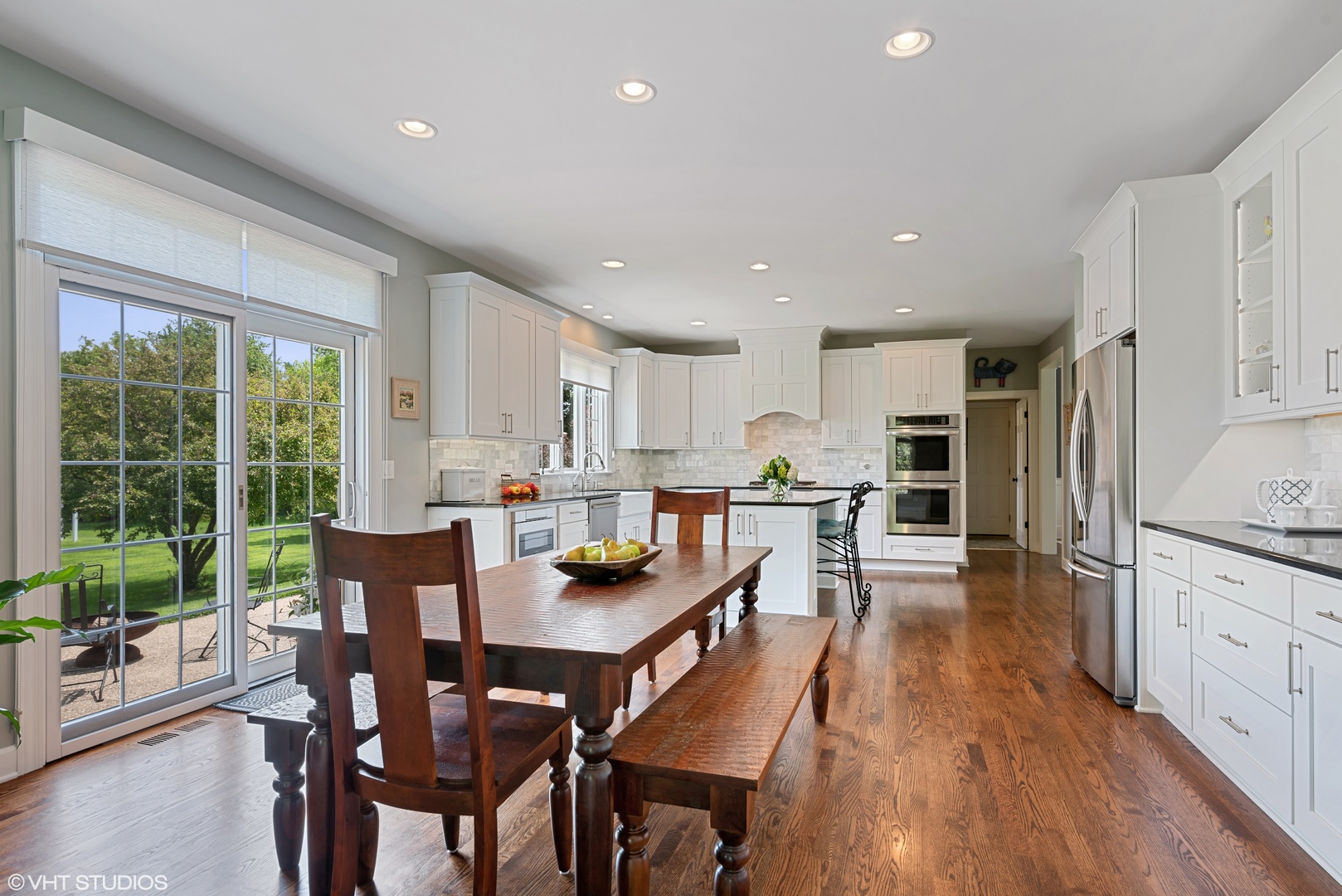3018 Oak Ridge Road Crystal Lake, IL 60012 - Photo 4 of 24