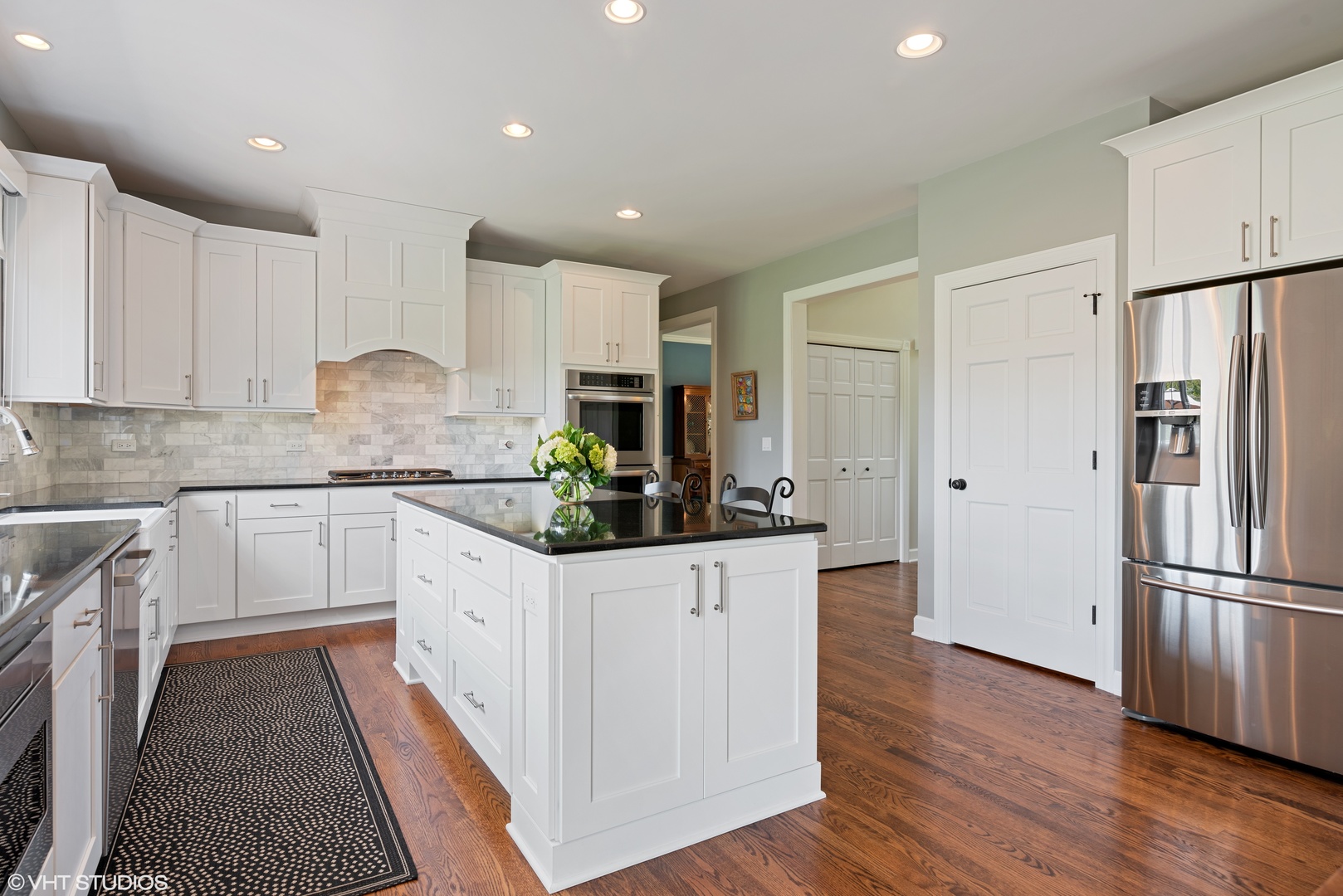 3018 Oak Ridge Road Crystal Lake, IL 60012 - Photo 5 of 24
