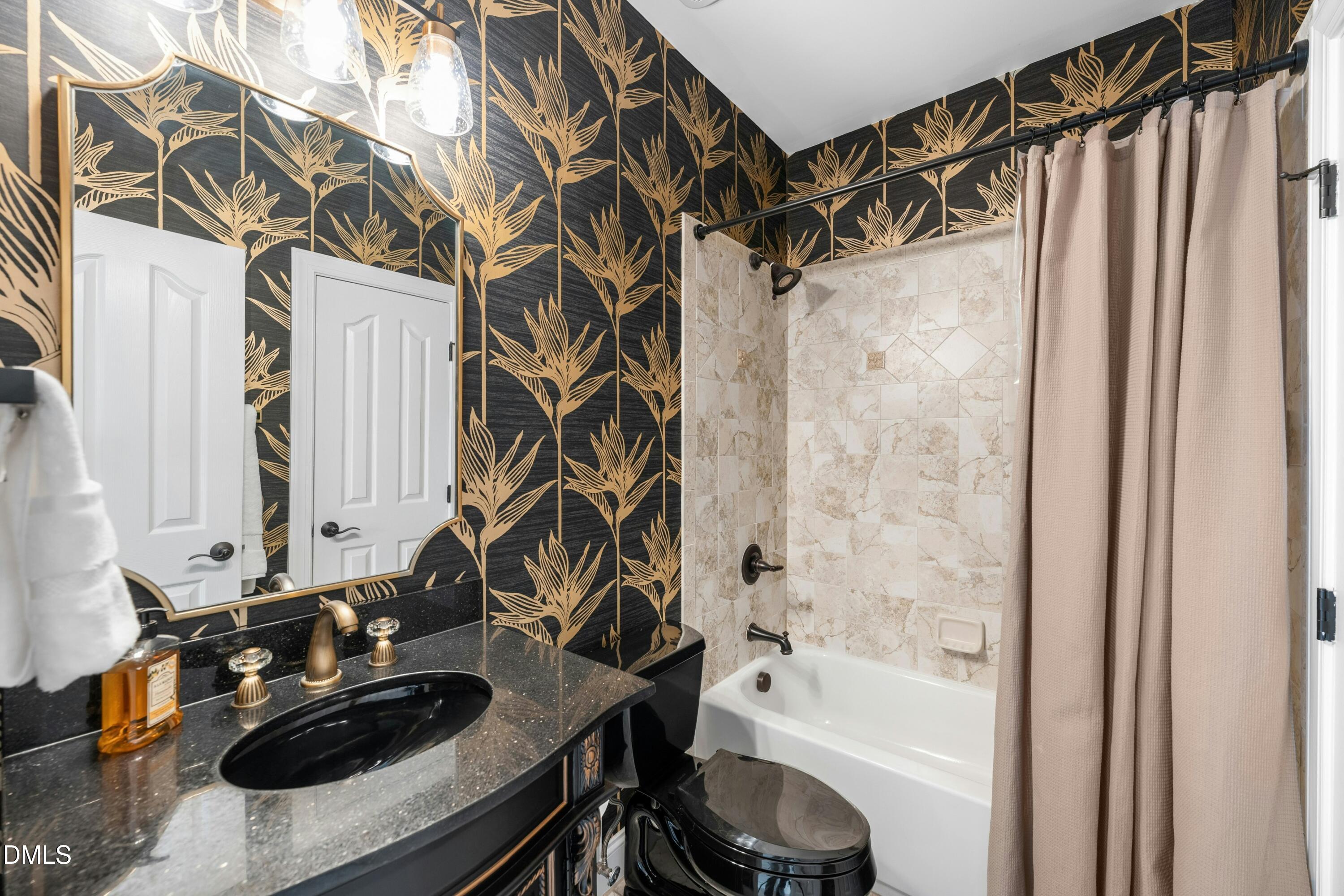 1621 Elegance Drive Raleigh, NC 27614 - Photo 17 of 32 017-490704-DSC_7336