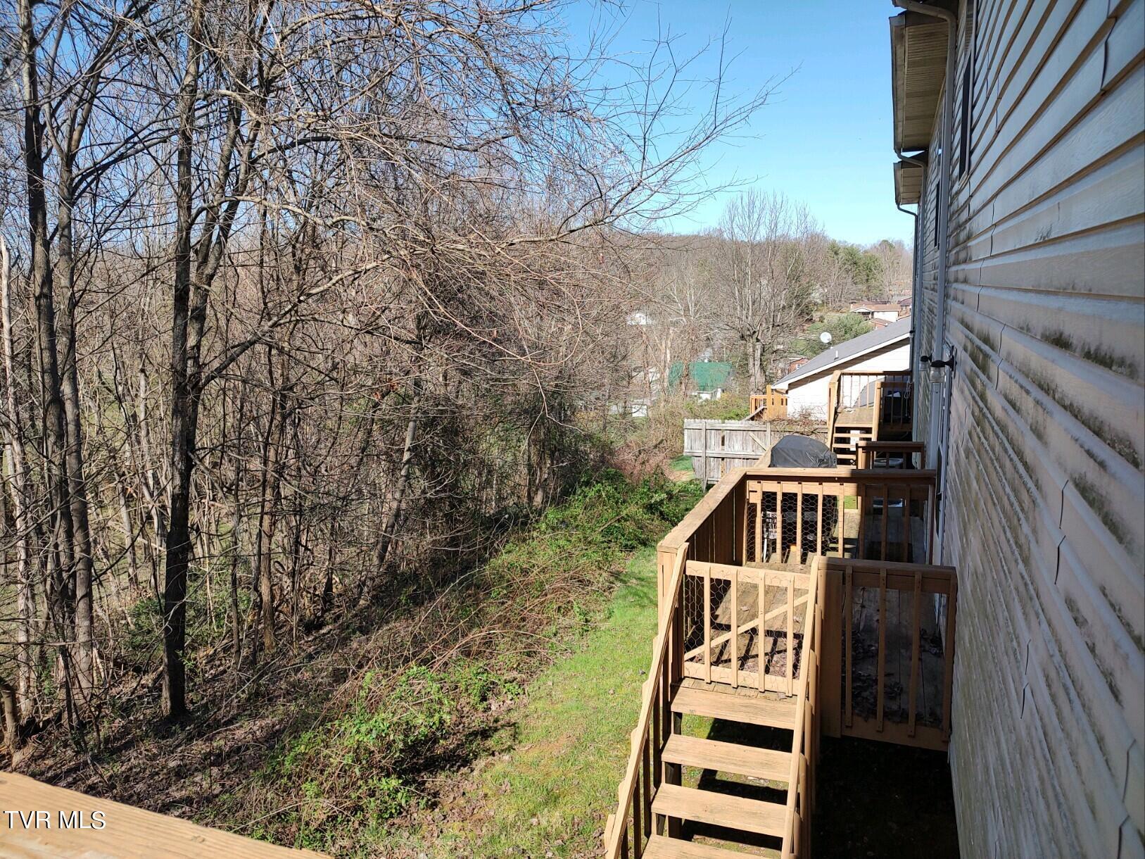 1700 Lone Oak Road, Unit 18 Johnson City, TN 37604 - Photo 17 of 18 IMG_20240311_155404583