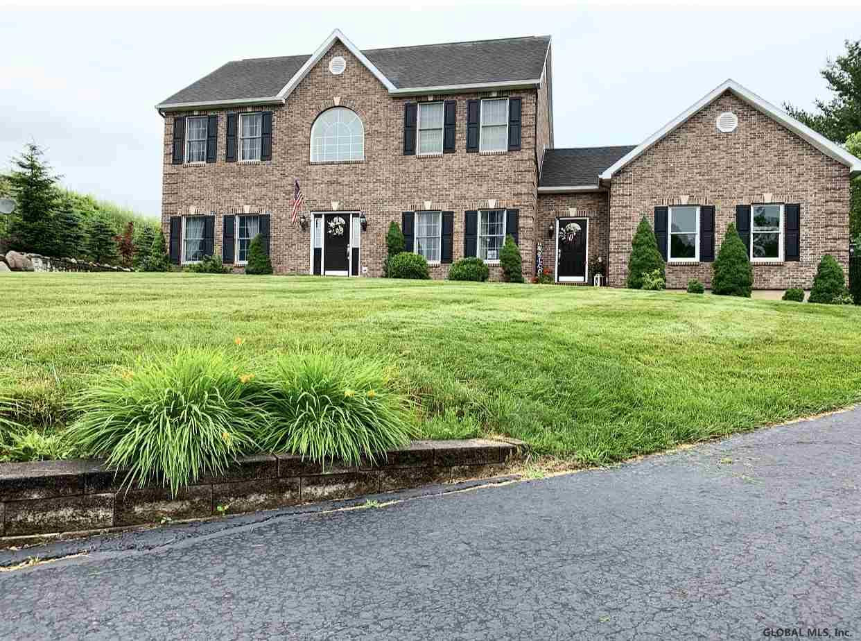 4 Heather Ridge Road Troy, NY 12180 - Photo 2 of 60 Photo 2