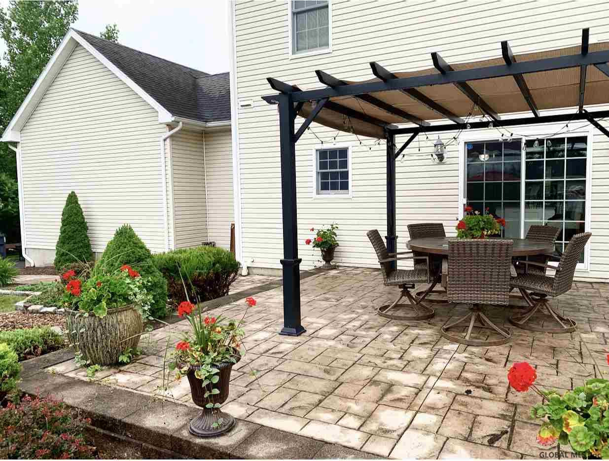 4 Heather Ridge Road Troy, NY 12180 - Photo 6 of 60 Photo 6