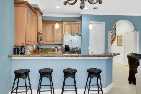 $6,000 | 1000 North Us Highway, Unit 805, Jupiter, FL 33477