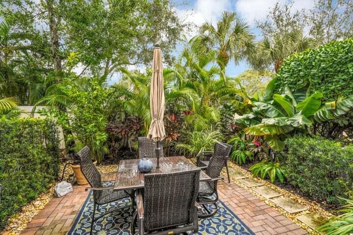 1000 North Us Highway, Unit 805 Jupiter, FL 33477 - Photo 24 of 27 Back Patio