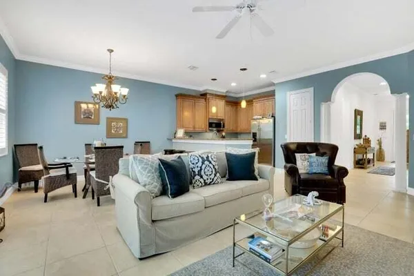 $6,000 | 1000 North Us Highway, Unit 805, Jupiter, FL 33477