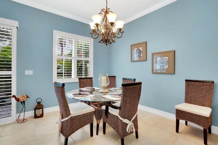1000 North Us Highway, Unit 805 Jupiter, FL 33477 - Photo 10 of 27 Dining Area