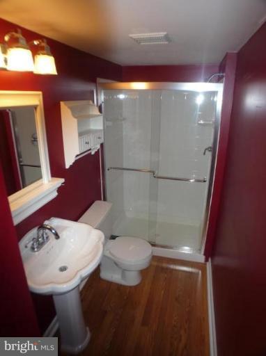 37 Tanglewood Road Catonsville, MD 21228 - Photo 13 of 26 Bath #2