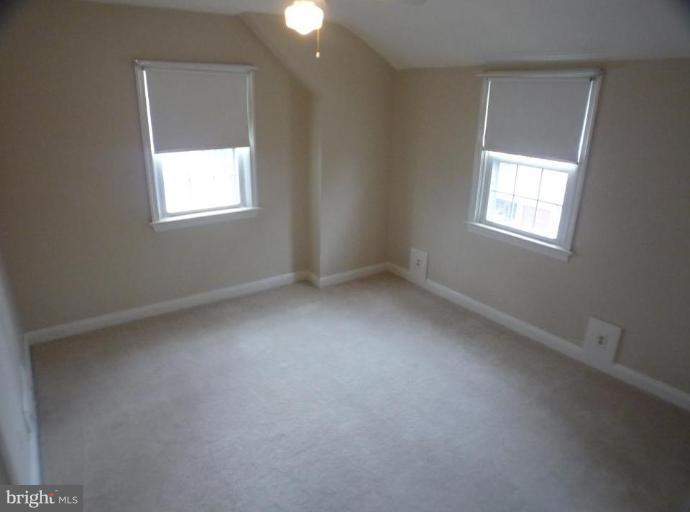 37 Tanglewood Road Catonsville, MD 21228 - Photo 23 of 26 Bedroom #3