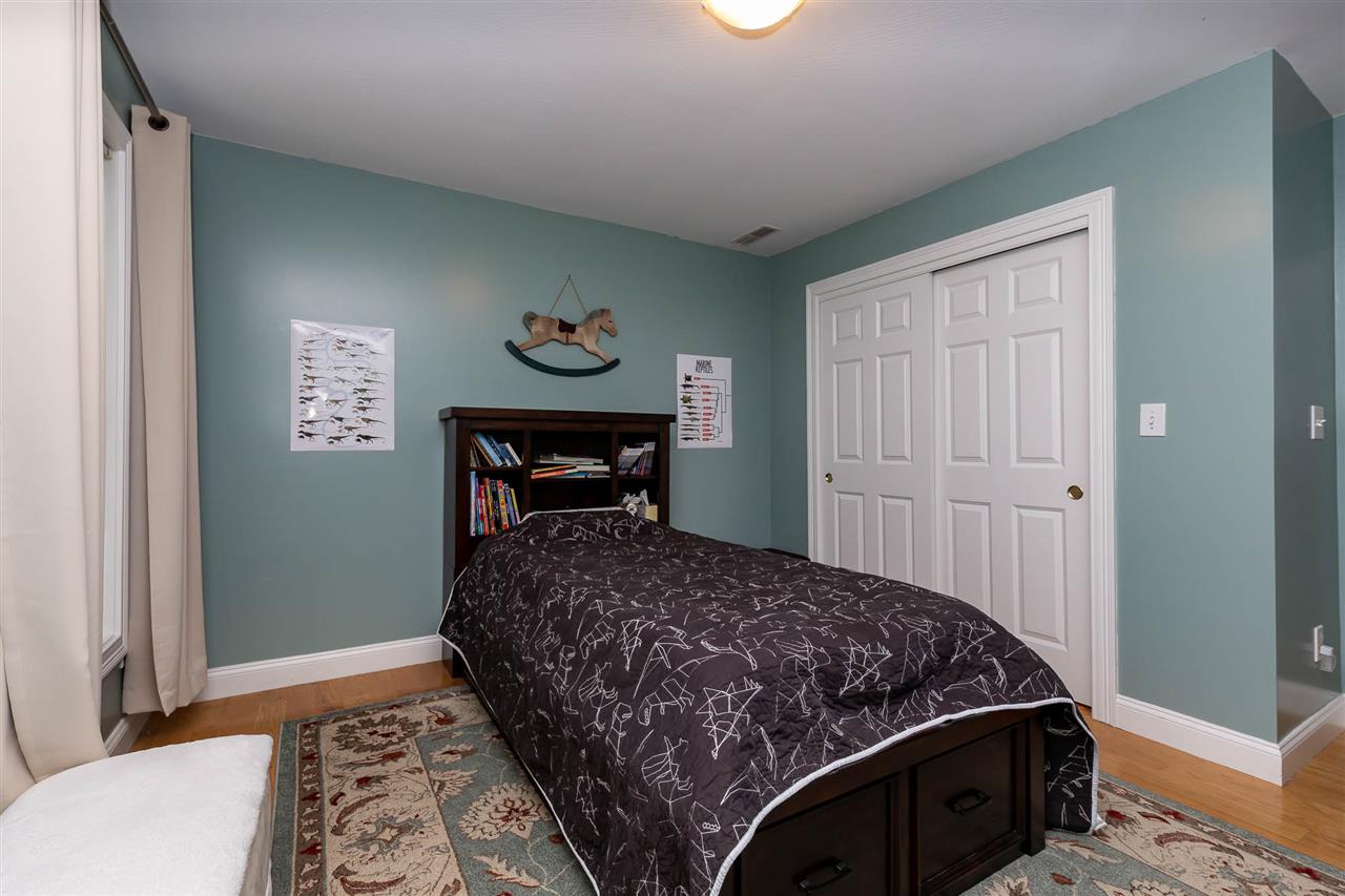 42 Kelly Road Salem, NH 03079 - Photo 23 of 31