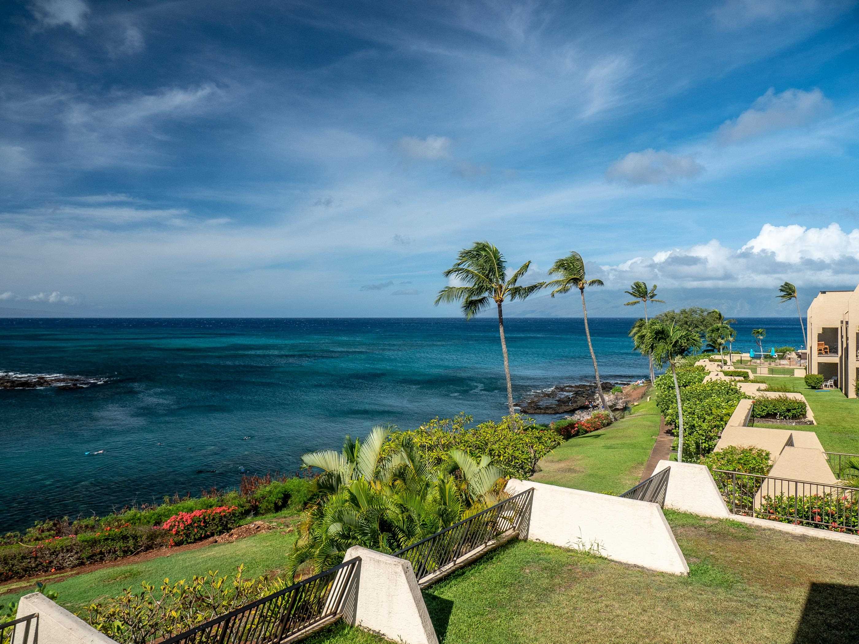 5295 Lower Honoapiilani Road, Unit C31 Lahaina, HI 96761 - Photo 6 of 26 Gallery Image 6