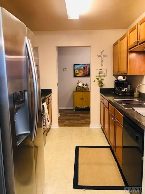 996 Scott Road Elizabeth City, NC 27909 - Photo 8 of 17 Kitchen