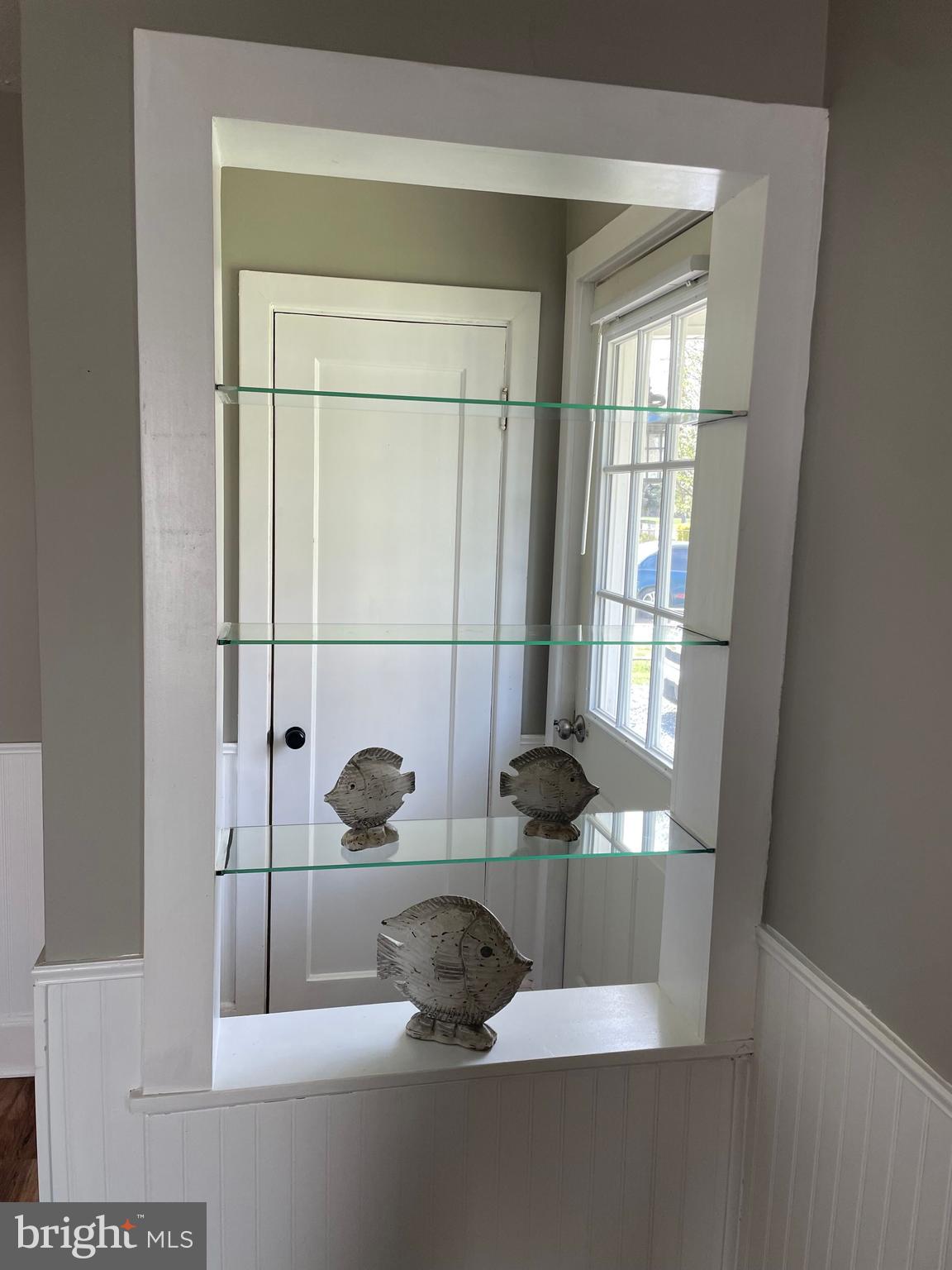 5 Oak Street Cambridge, MD 21613 - Photo 5 of 31 a bathroom with a sink