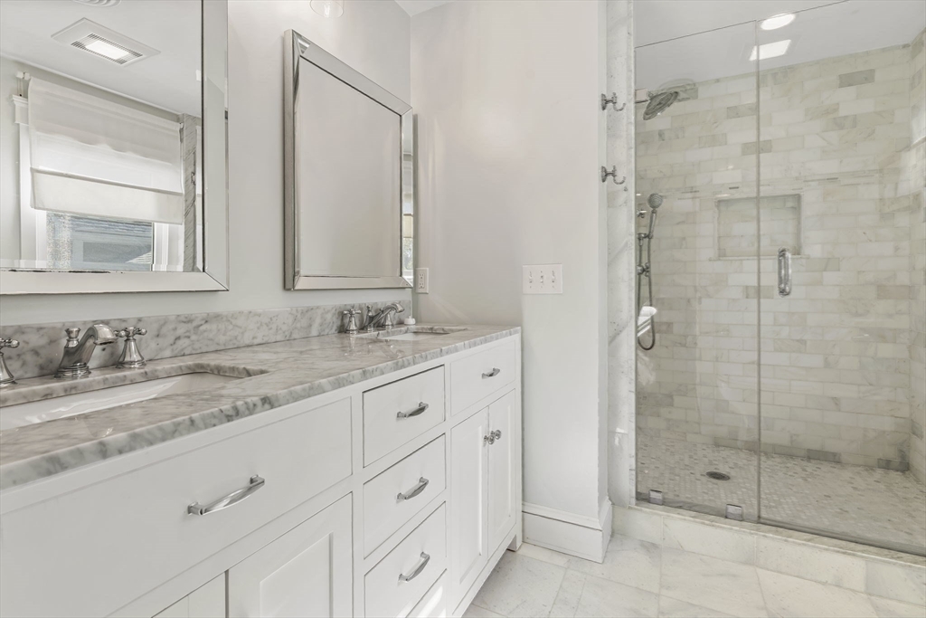 11 Crowley Road Burlington, MA 01803 - Photo 18 of 42 Gallery Image 18
