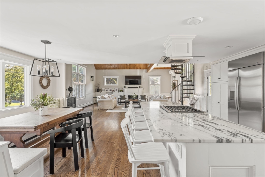 11 Crowley Road Burlington, MA 01803 - Photo 8 of 42 Gallery Image 8