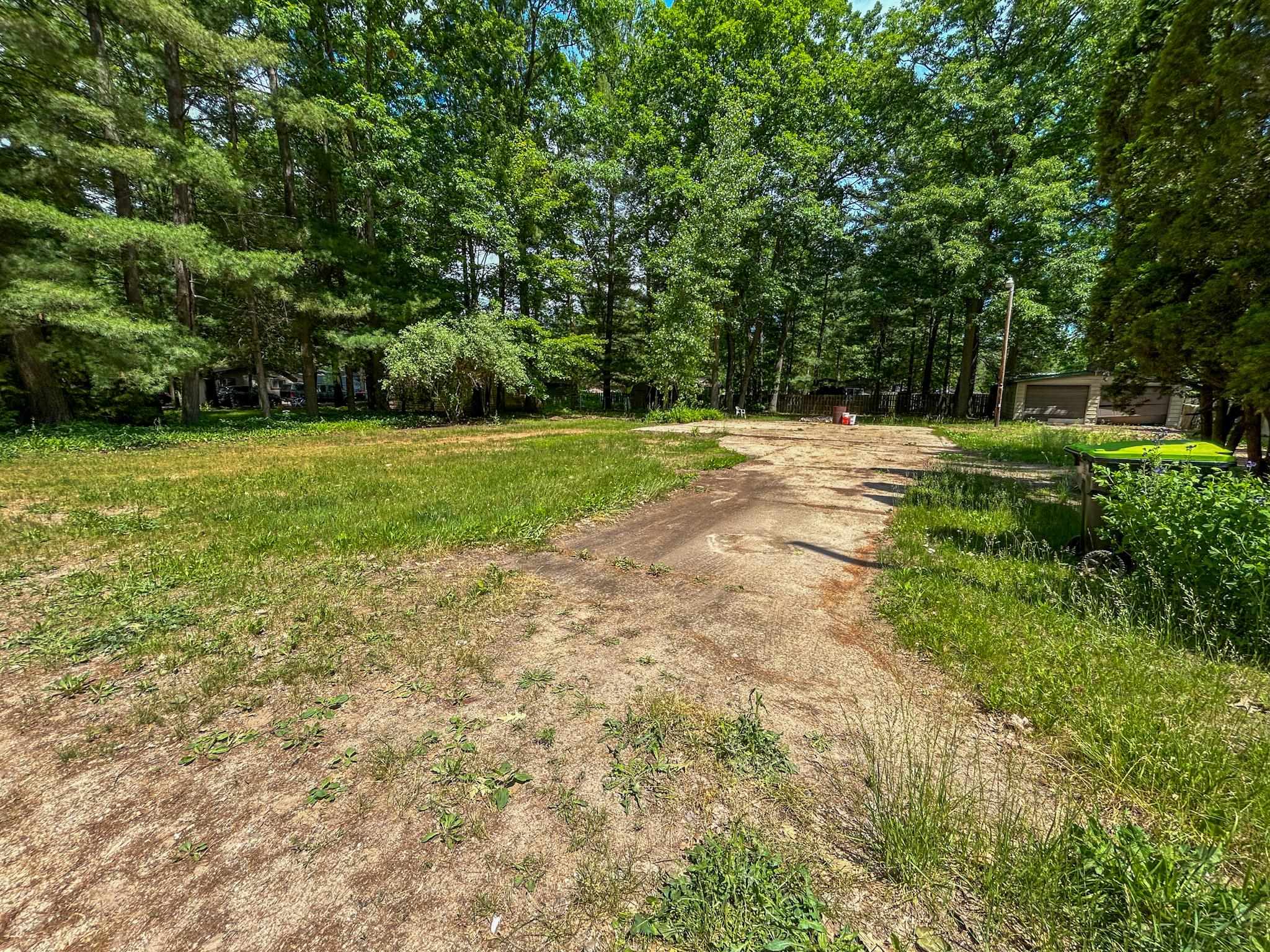 5358 Morrow Road Gladwin, MI 48624 - Photo 2 of 10