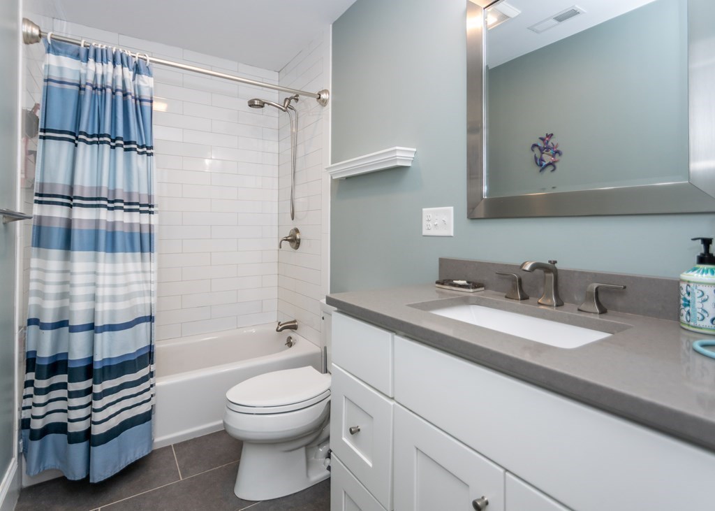 12 Cedar Street, Unit 1 Waltham, MA 02453 - Photo 25 of 33