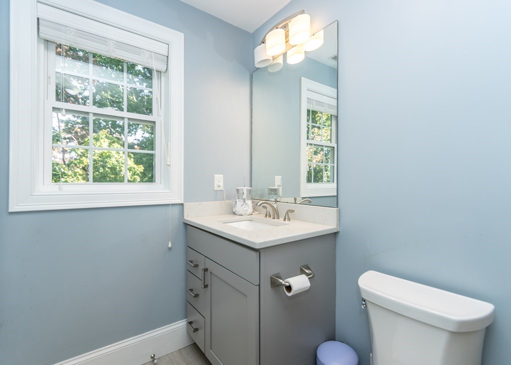 12 Cedar Street, Unit 1 Waltham, MA 02453 - Photo 27 of 33