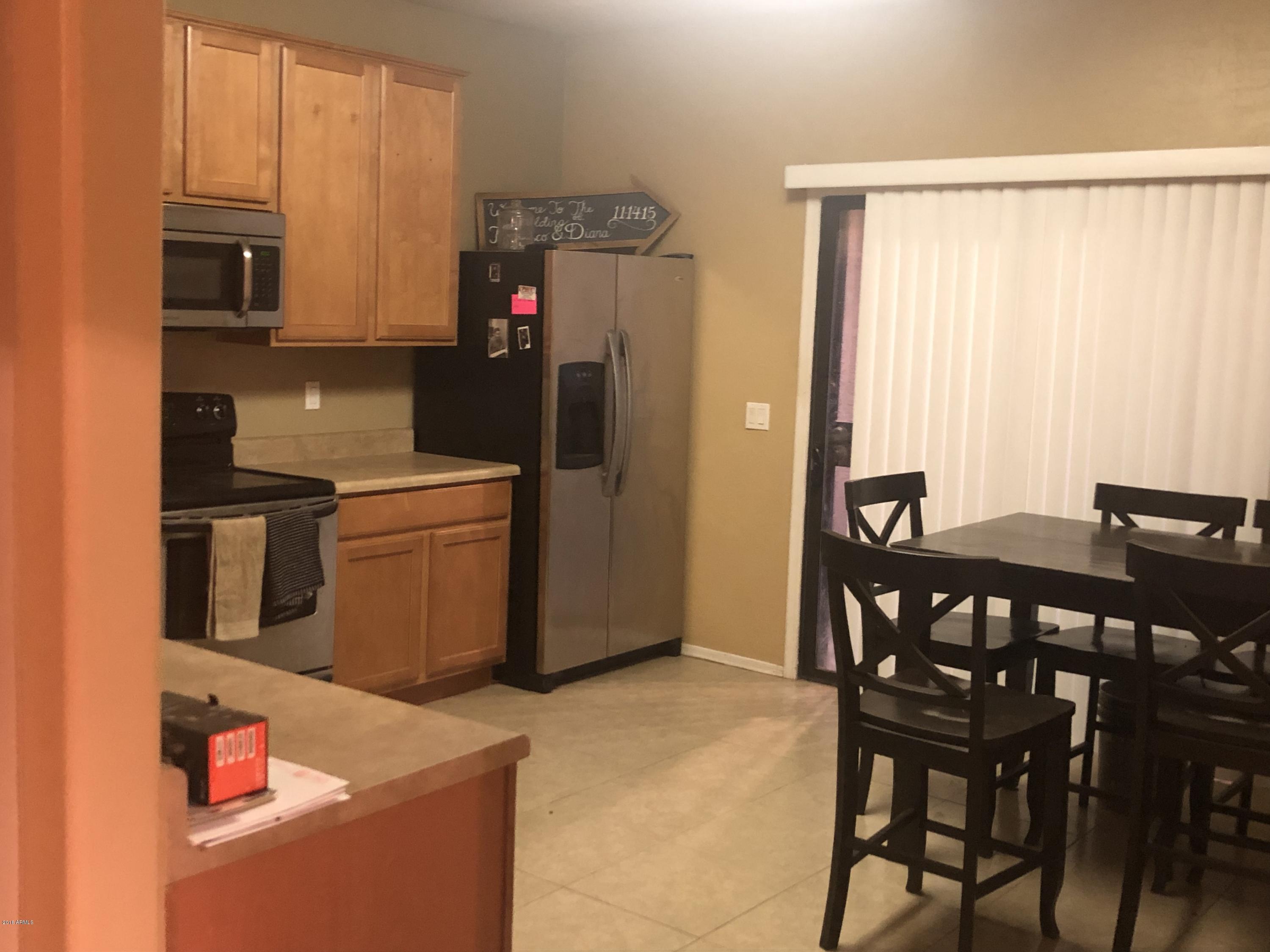 1406 West Fremont Rd. Phoenix, AZ 85041 - Photo 2 of 15 23601CF6-E6F0-4CBF-8B39-A63F1CF1AA8F