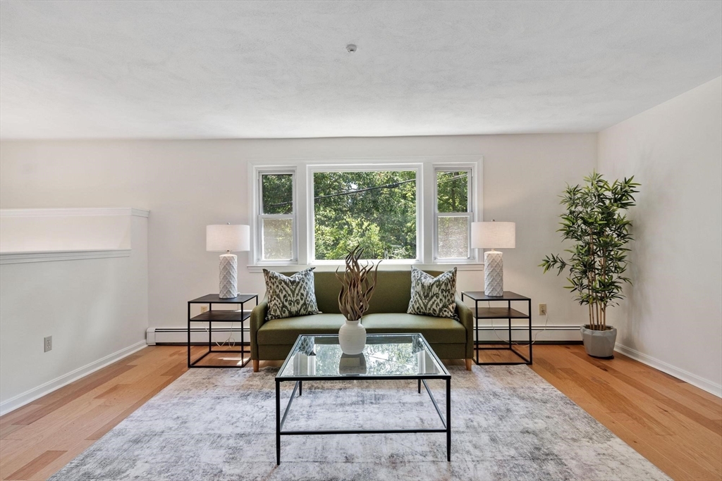 7 Locust Street Reading, MA 01867 - Photo 6 of 40 Gallery Image 6