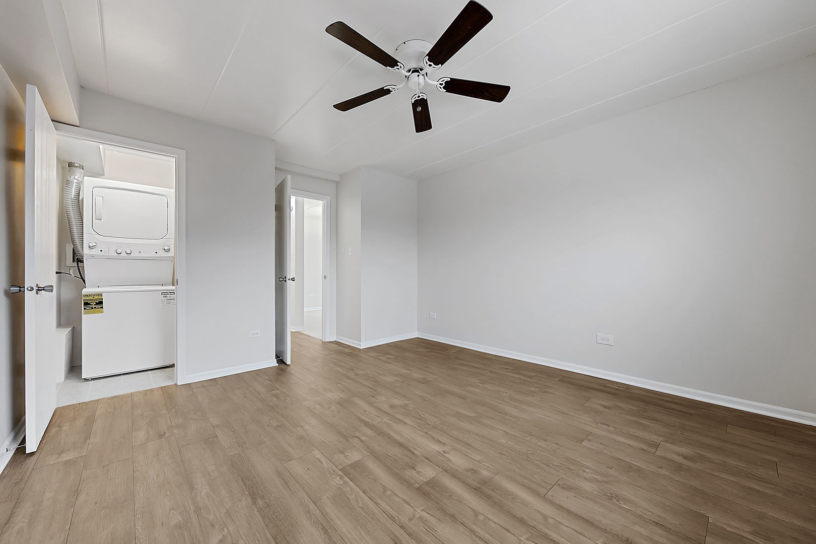 10540 Ridgeland Avenue, Unit 7 Chicago Ridge, IL 60415 - Photo 9 of 11 Gallery Image 9