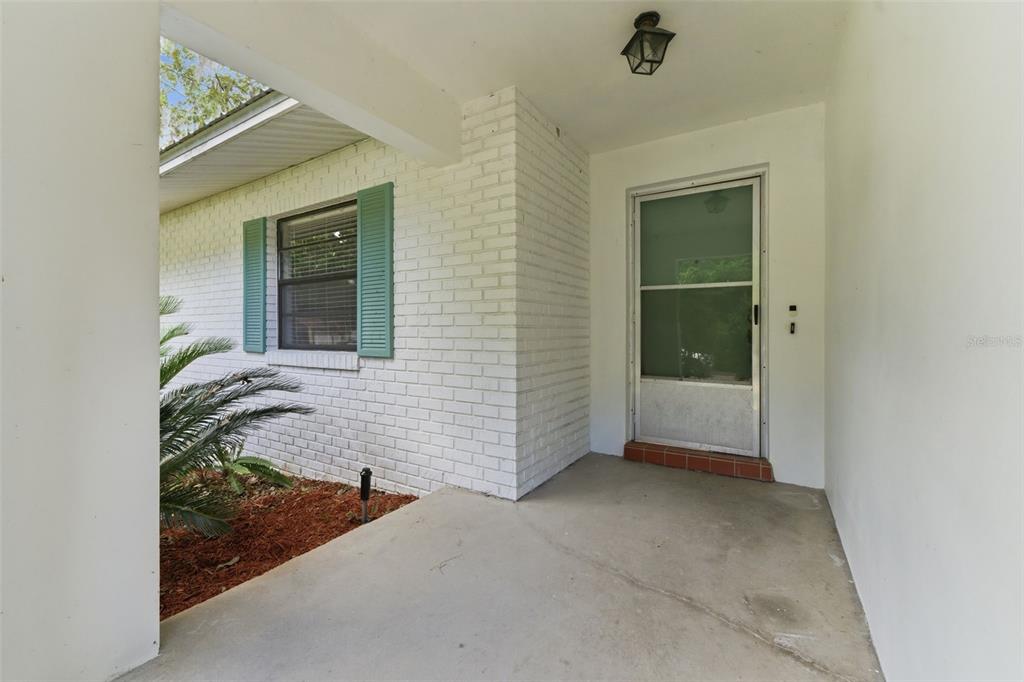 8127 Southwest 12th Place Gainesville, FL 32607 - Photo 2 of 27