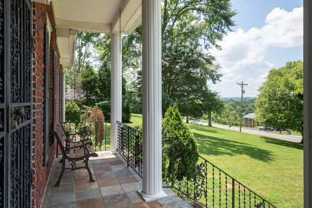 $889,500 | 237 Craigmeade Drive, Nashville, TN 37214