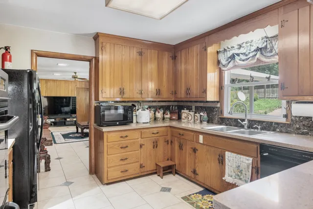 $889,500 | 237 Craigmeade Drive, Nashville, TN 37214